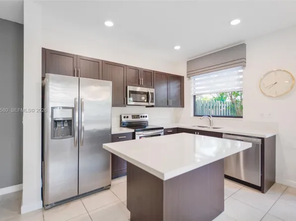 20814 NE 5th Ct #20814, Miami, FL 33179