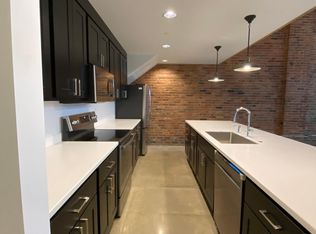 2341 Scranton Rd #9, Cleveland, OH 44113