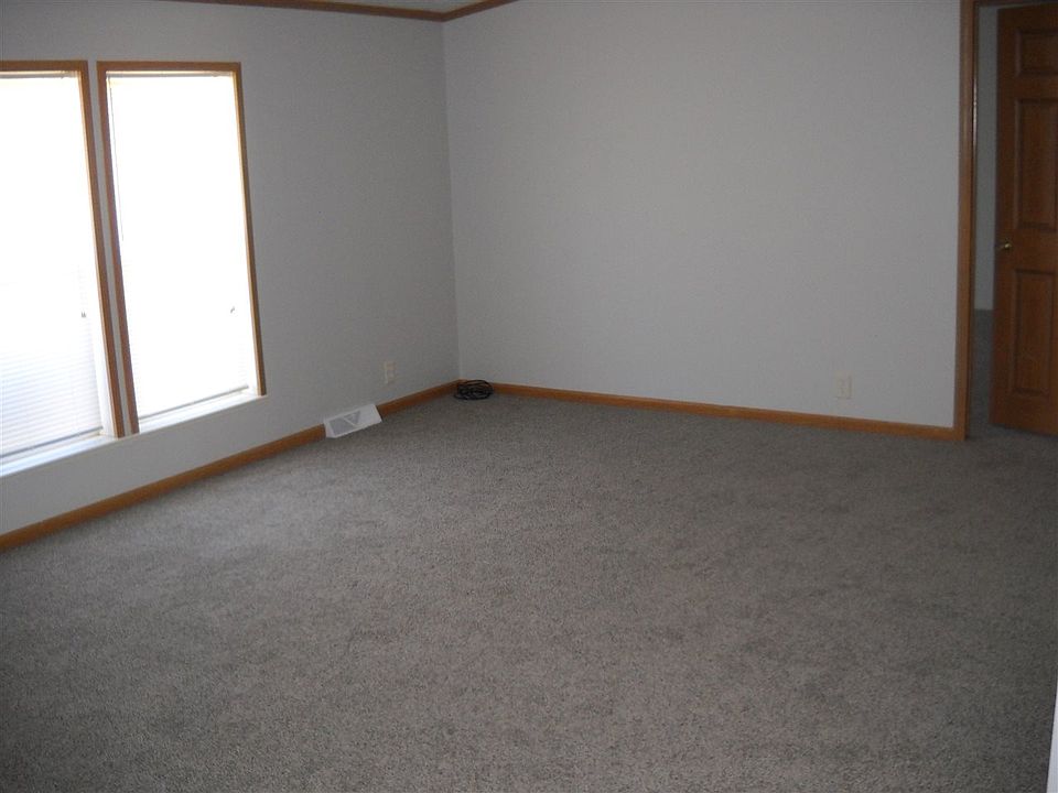 127 N College St, Chrisney, IN 47611 Zillow