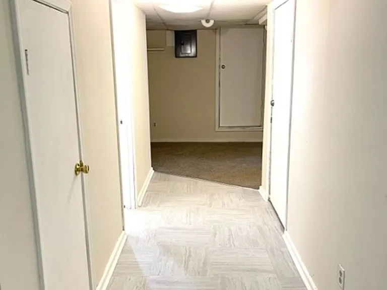 1203 E Walnut St #D — Photo 12