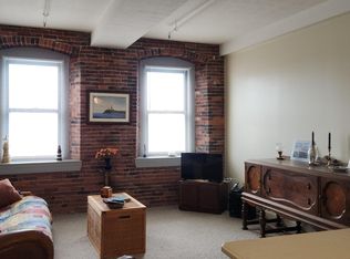 1 Saco Island Ter #105, Saco, ME 04072
