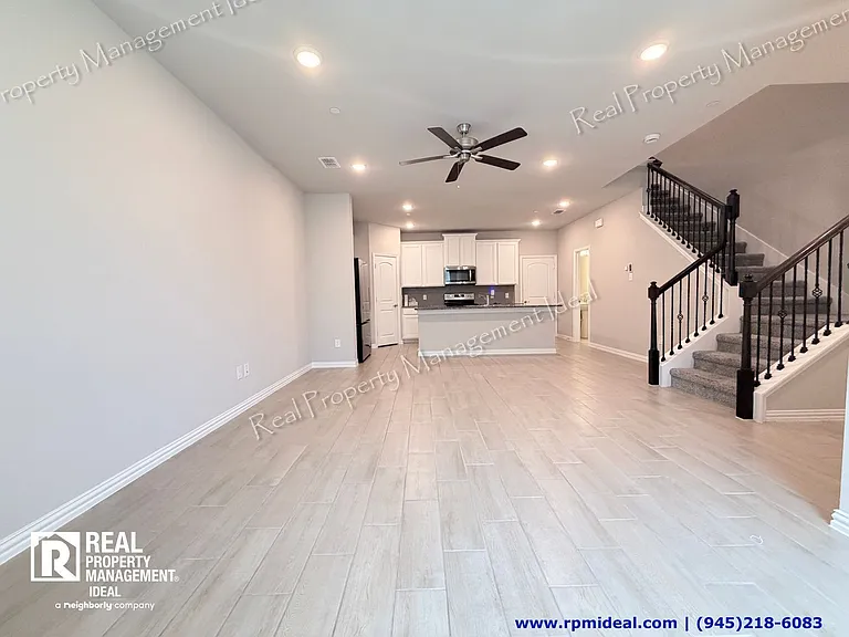2871 Baneberry Ln — Photo 4