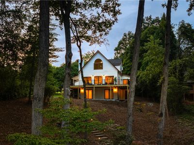 23318 White Harbour Rd, Seneca, SC, 29672