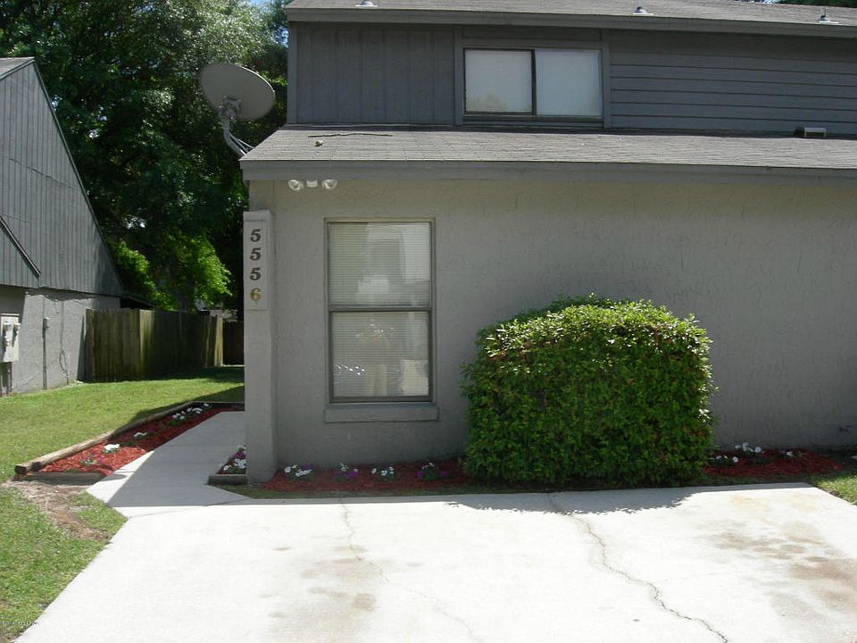 1st image of 5556 Pinehill Ln