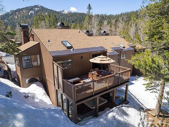 2nd image of 3003 Meadow Ct #4