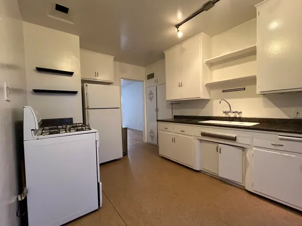 12427 1/2 Washington Pl, Los Angeles, CA 90066