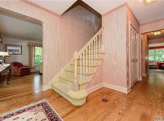 2nd image of 21 Oak Ln
