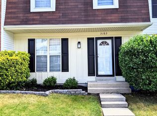 3163 Harvard St, Woodbridge, VA 22192