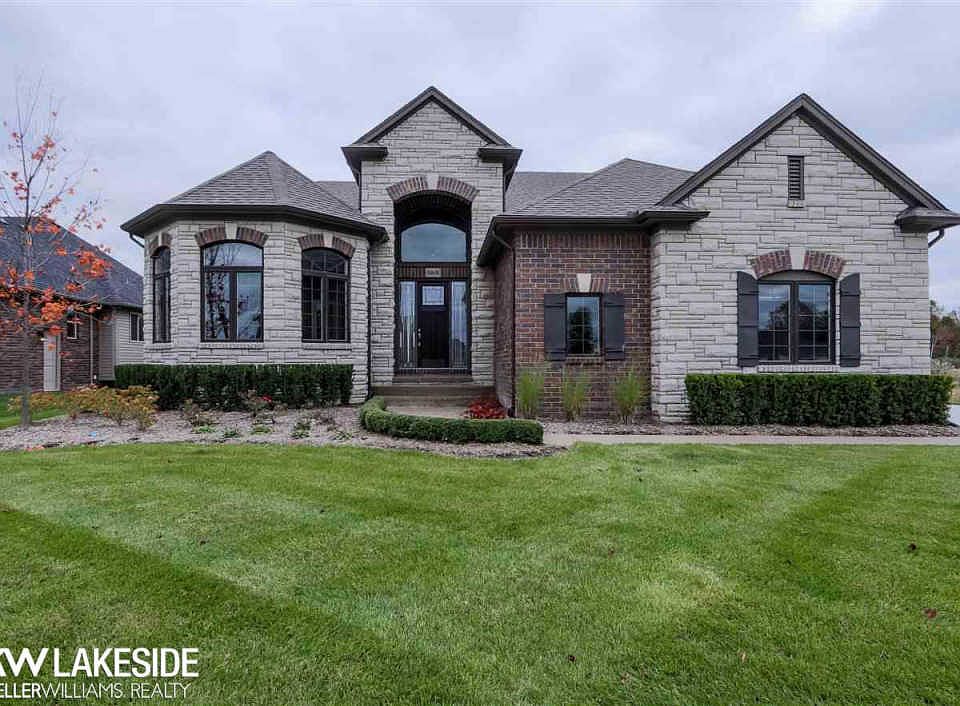 1st image of 54775 Deadwood Ln
