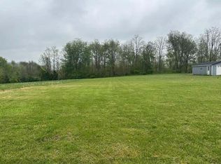 7028 Water Tower Rd, Maysville, KY 41056
