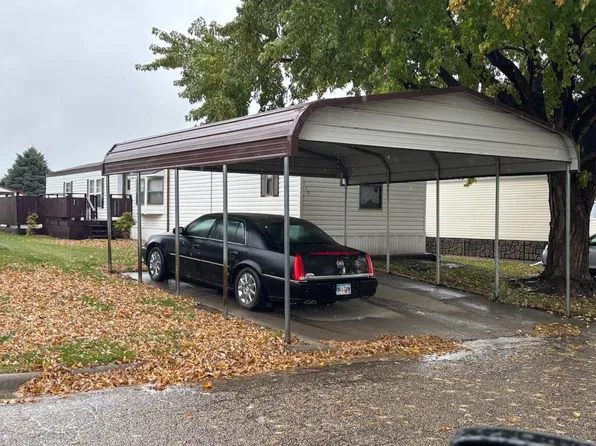 119 Hampton Dr, Pierre, SD 57501