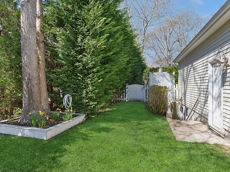 25 Fortune Cookie Ln — Photo 22