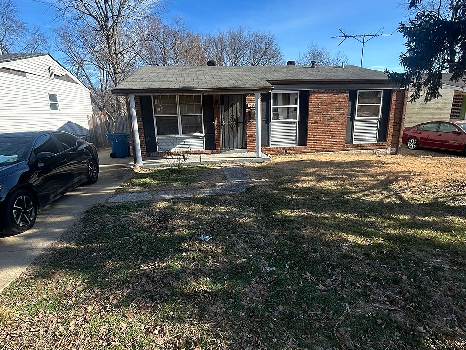 1st image of 10068 Royal Dr