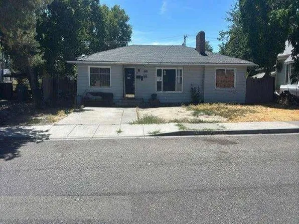 18 E 2nd Ave, Kennewick, WA 99336