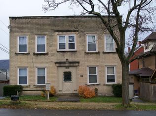 204 N 12th Ave APT 4, Altoona, PA 16601