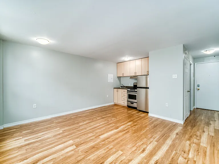 5222 Green St — Photo 3