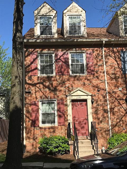 1st image of 1143 N Vernon St