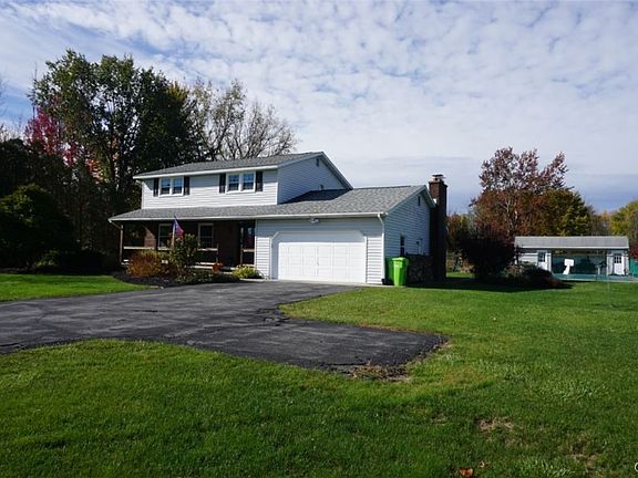 3rd image of 9389 Caughdenoy Rd