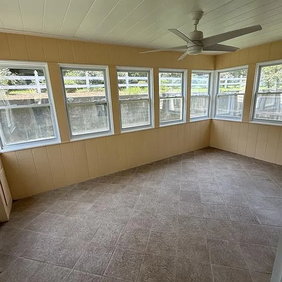 34 Winding Creek Ct — Photo 4