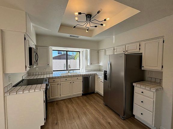 4th image of 6713 E Kelton Ln