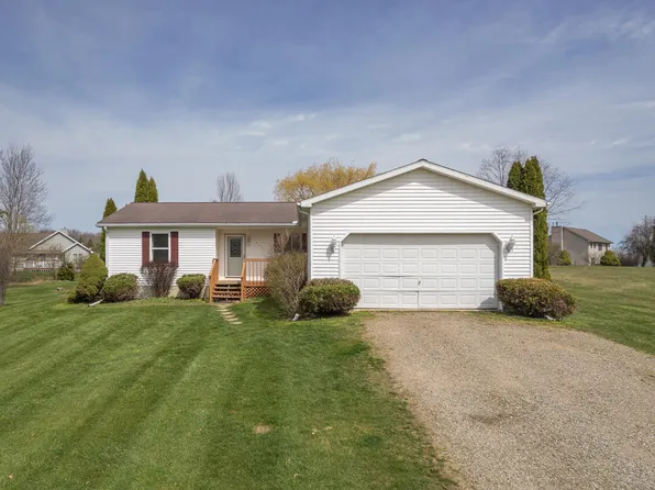 4400 Coonhill Rd, Pleasant Lake, MI 49272