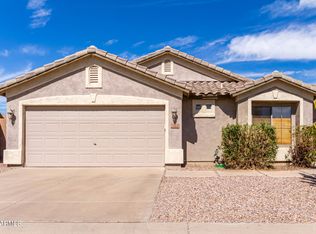 2 E Coral Bean Dr, Queen Creek, AZ 85143