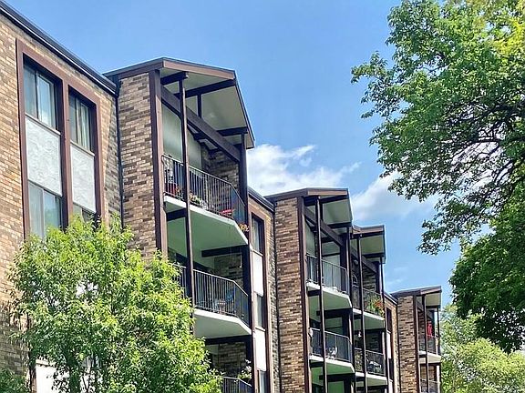 2nd image of 1400 N Yarmouth Pl APT 411