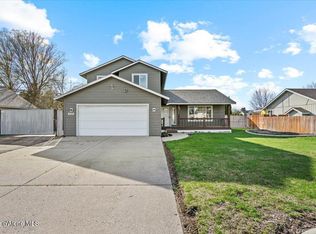 9269 N Crabapple Ct, Hayden Lake, ID 83835
