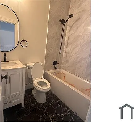 677 Spruce St #A — Photo 2