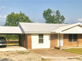 526 Ross Ln, Springtown, TX 76082