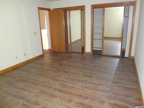 4th image of 904 N 1st Ave APT C