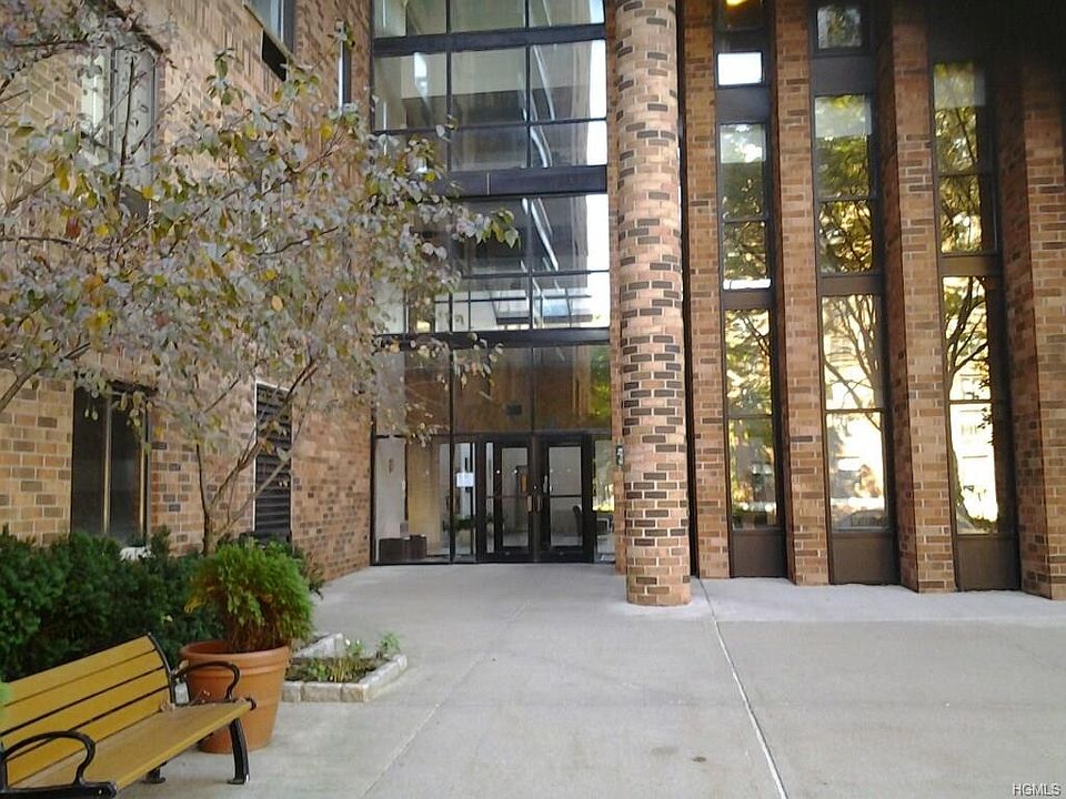 1st image of 50 Columbus Ave APT 812