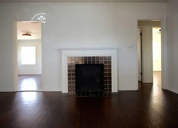 1717 S Lewis Ave — Photo 4