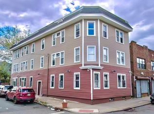 544 Grove St, Irvington, NJ 07111