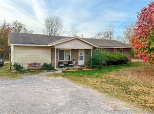 15721 W Clyde Maher Rd, Tahlequah, OK 74464