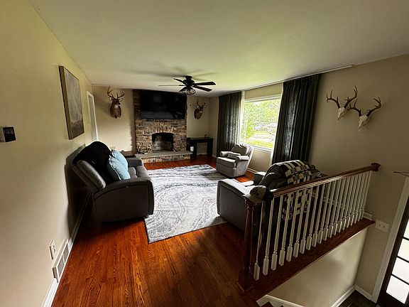 2nd image of 1356 Maple Lake Rd