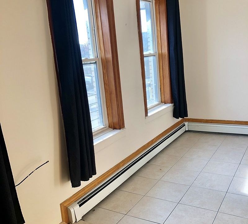 1st image of 2362 Steinway St #2F