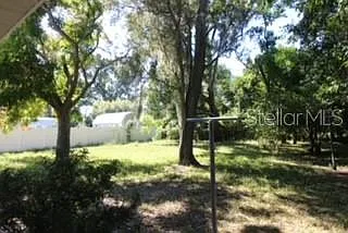 905 Marion Dr — Photo 11