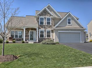 611 Melissa Ln, Mount Joy, PA 17552