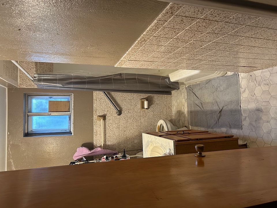 2nd image of 41 Division St APT 1