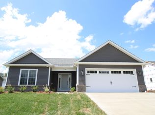 169 Langley Dr, Waynesboro, VA 22980