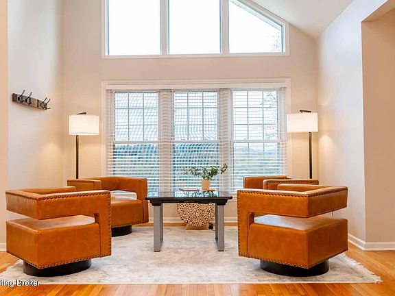 4th image of 252 Burba Rd