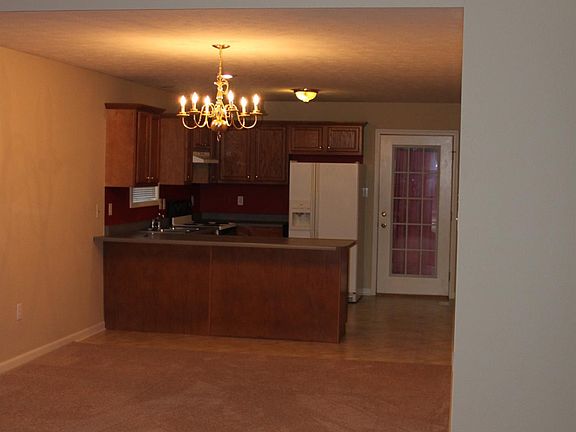 2nd image of 133 Olivia Dr