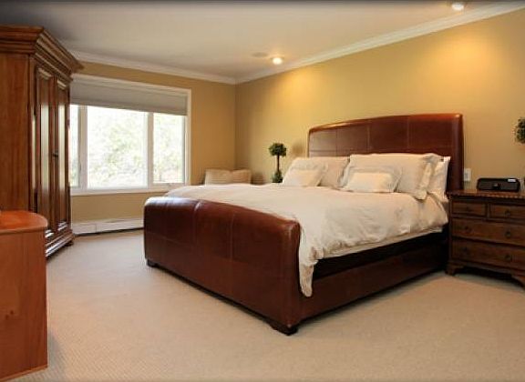 3rd image of 2 Stella Ln