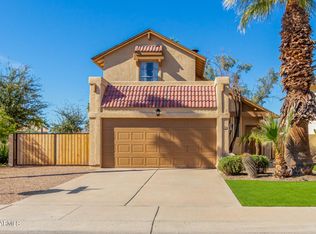 724 N Entrada St, Chandler, AZ 85226