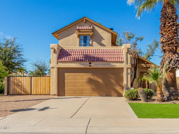 724 N ENTRADA Street, Chandler, AZ 85226