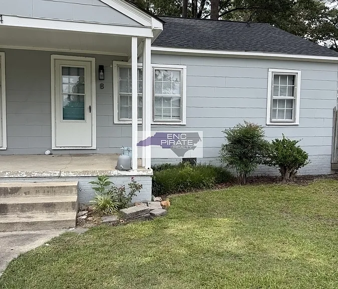 164B Nelson St — Photo 1