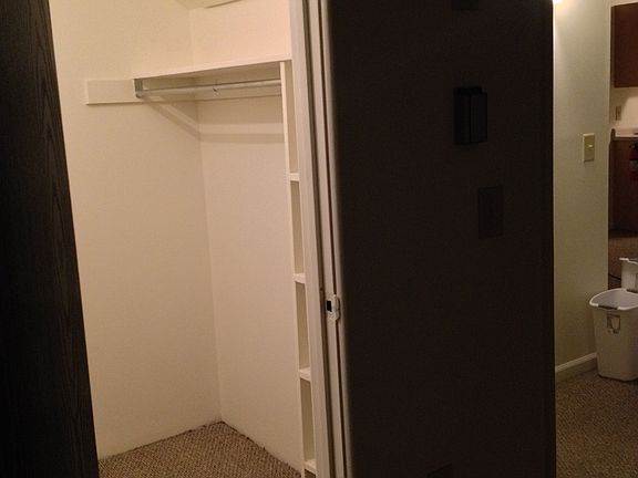 walking closet