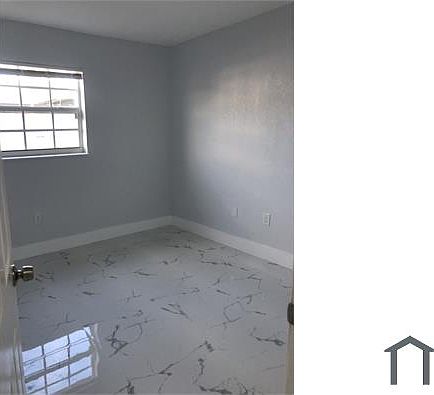 4th image of 19222 NW 34th Ct