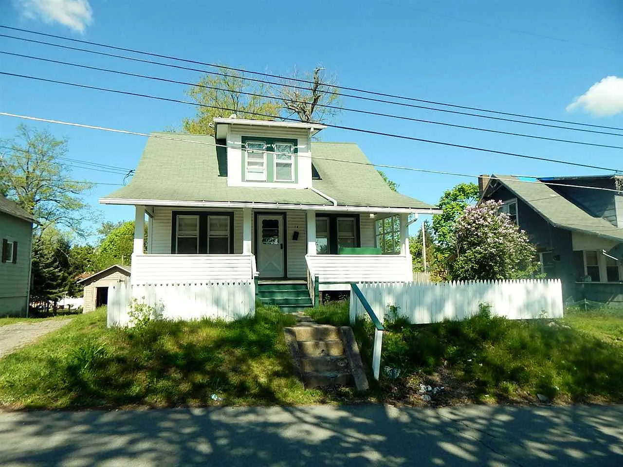 14 Summit Ave photo 1